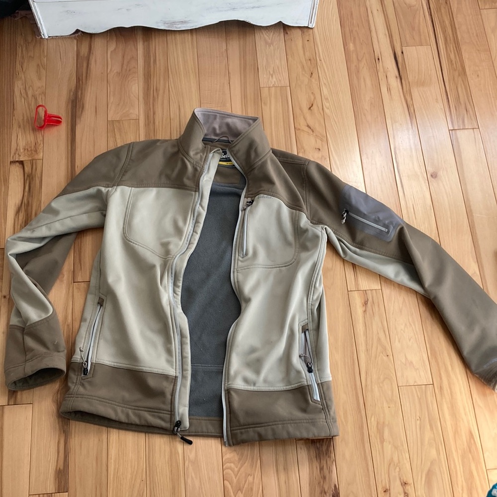 Cabelas Wind stopper coat Mens (Tall) color(Tan)